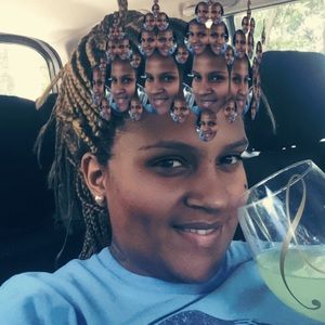 Meet your Posher, Samantha